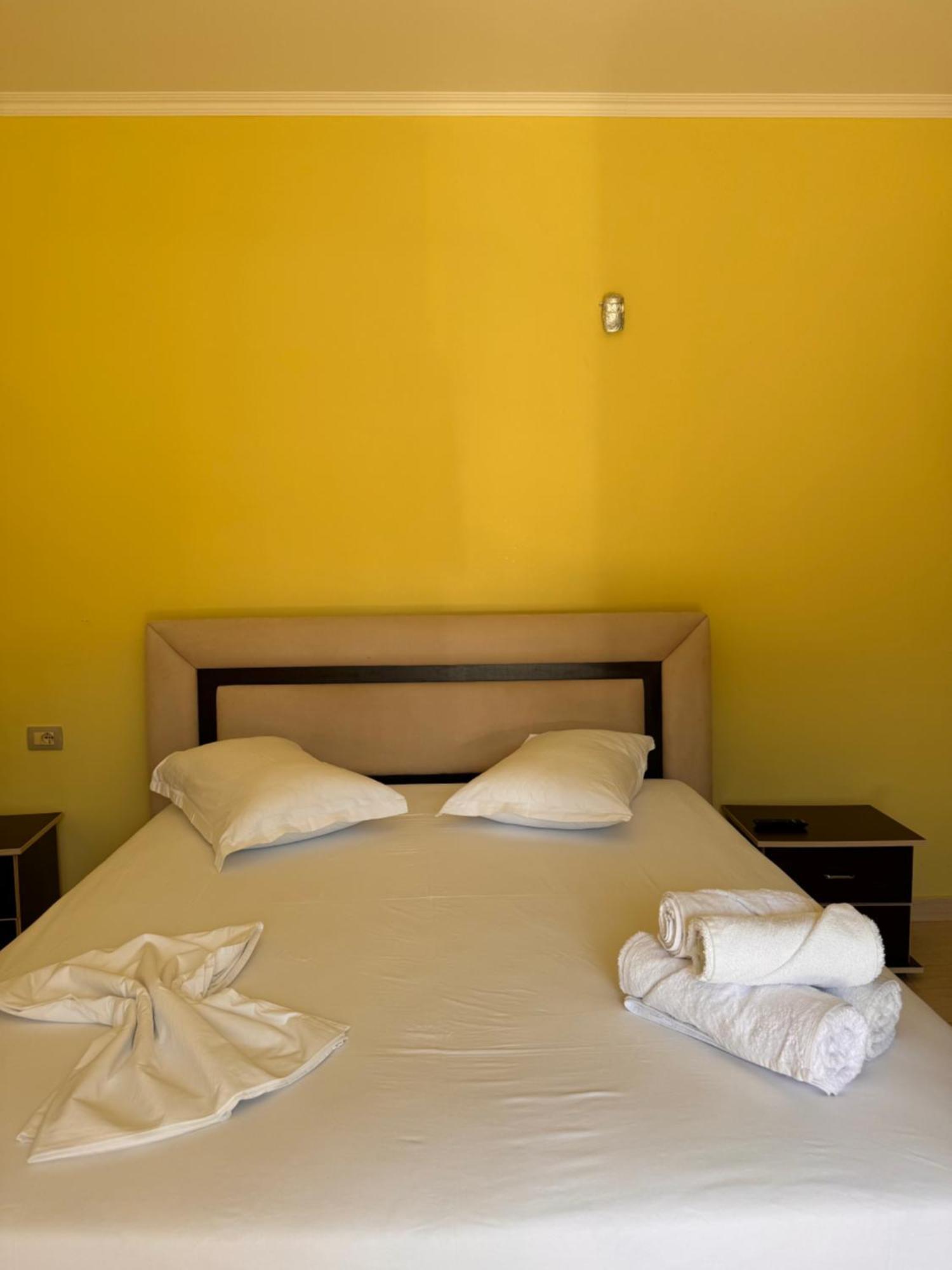 קסאמיל Amelia Apartments מראה חיצוני תמונה