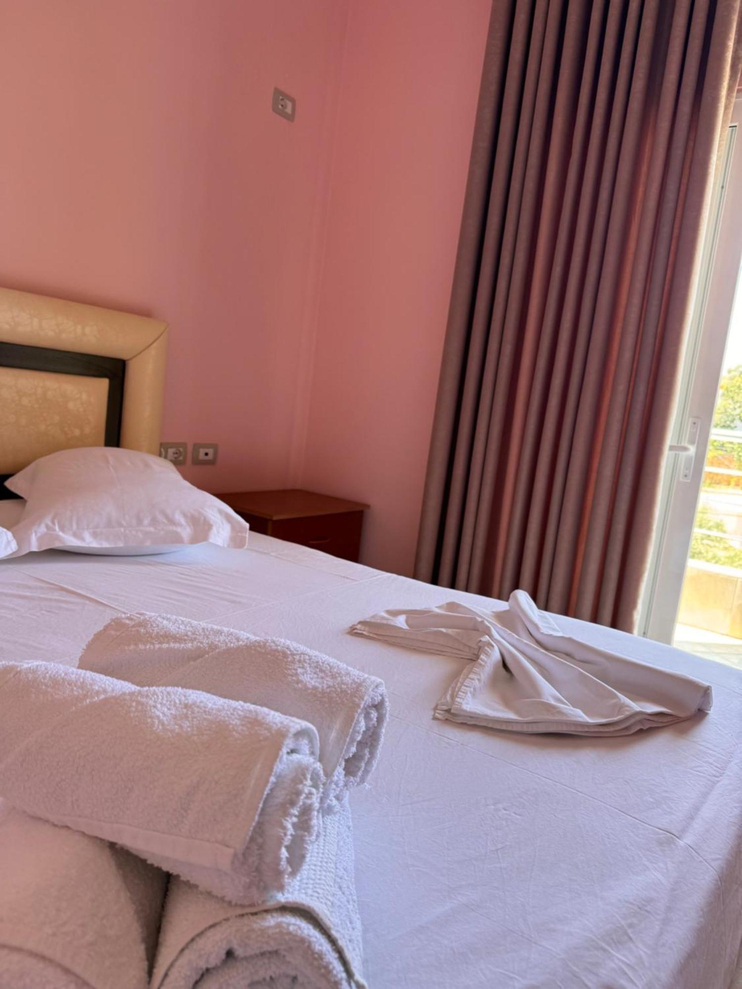 קסאמיל Amelia Apartments מראה חיצוני תמונה